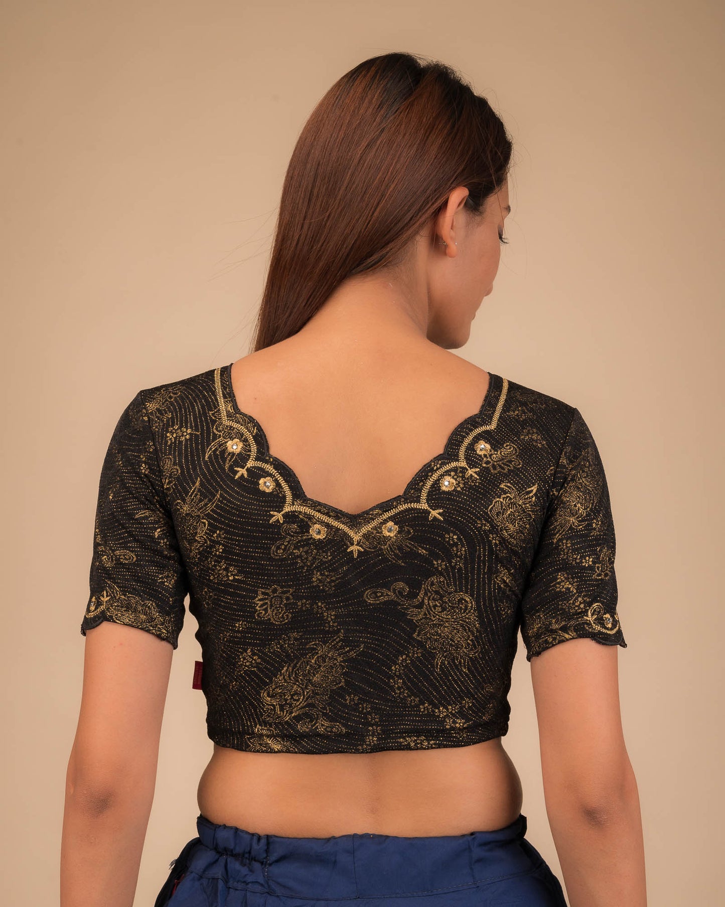 Kangoori Gold Zari Embroidery Scallops Stretchable Slip On Blouse