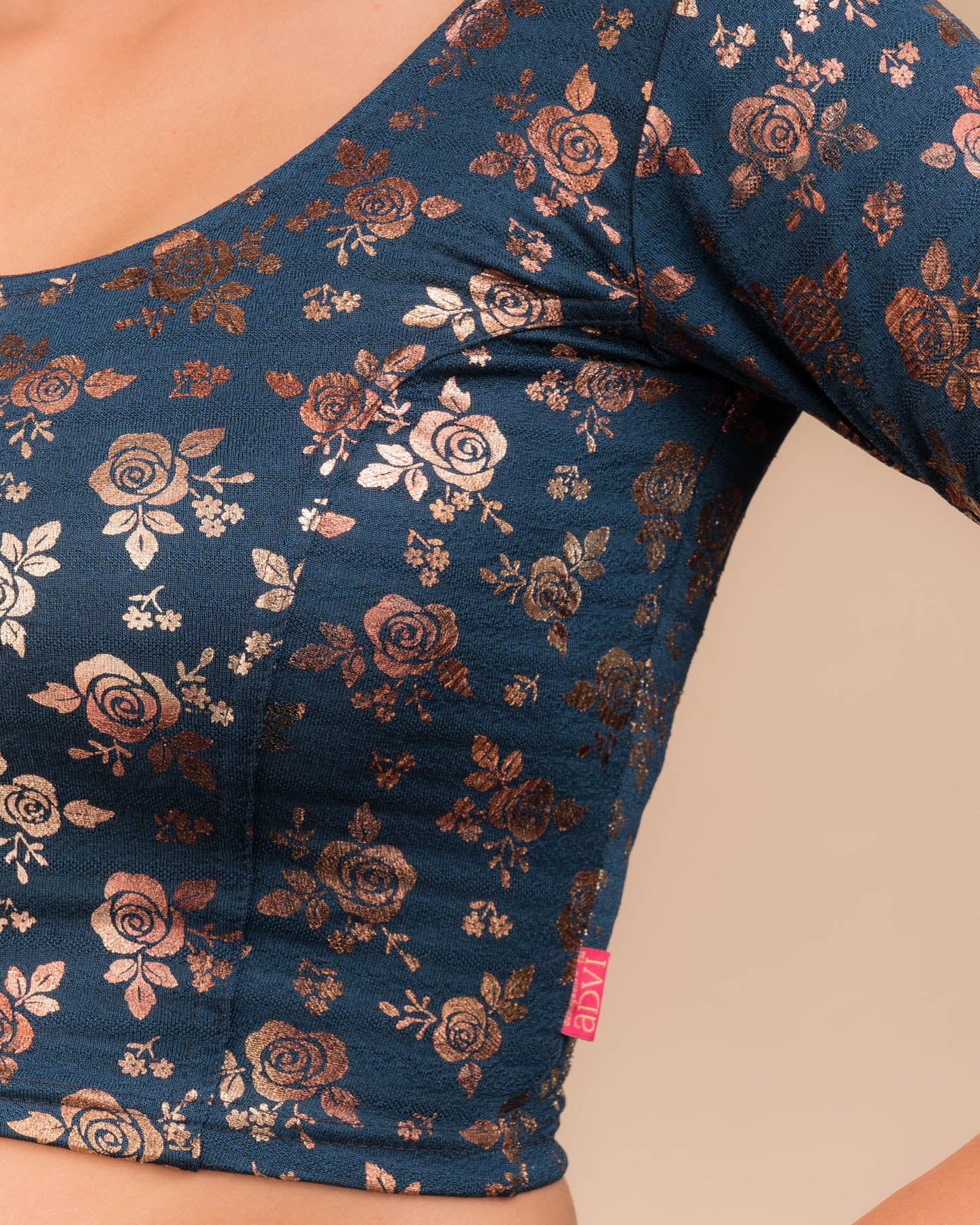 Gulbaan 3D Floral Metallic Stretchable Blouse