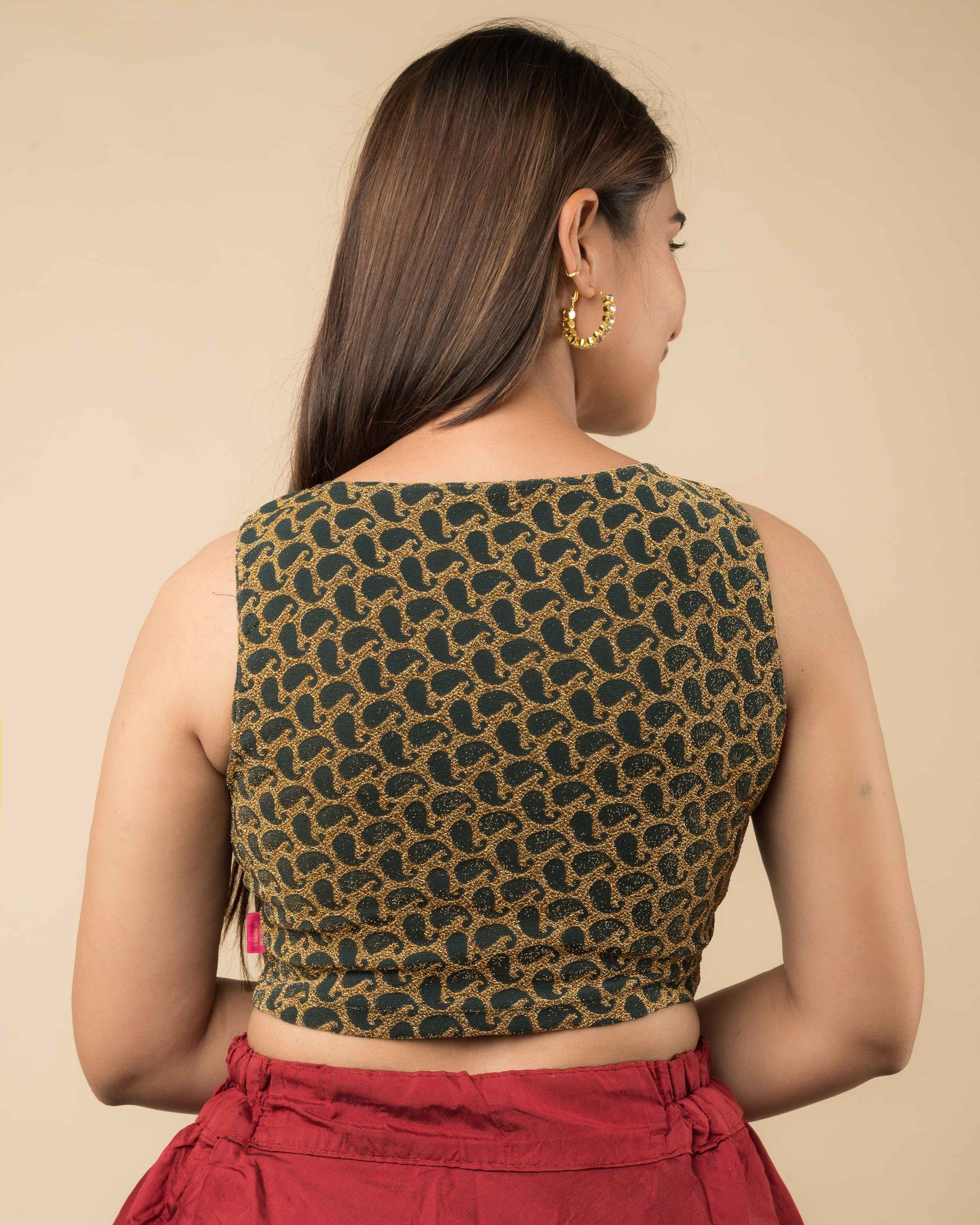 Shimona Banarasi Zari Sleeveless Stretchable Slip on Blouse