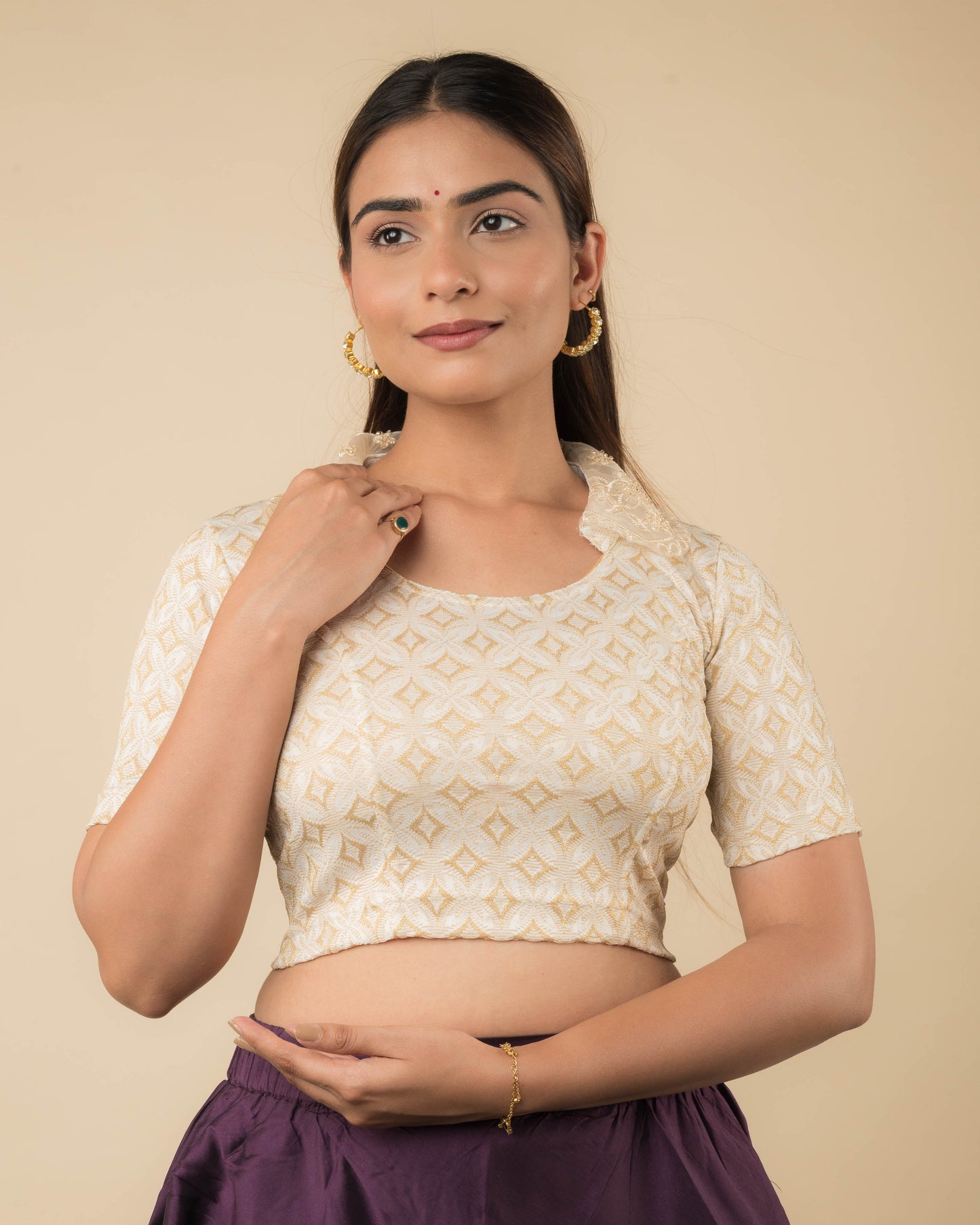 Kalki Hand Embroidered Collar with Zari Stretchable Slip on Blouse