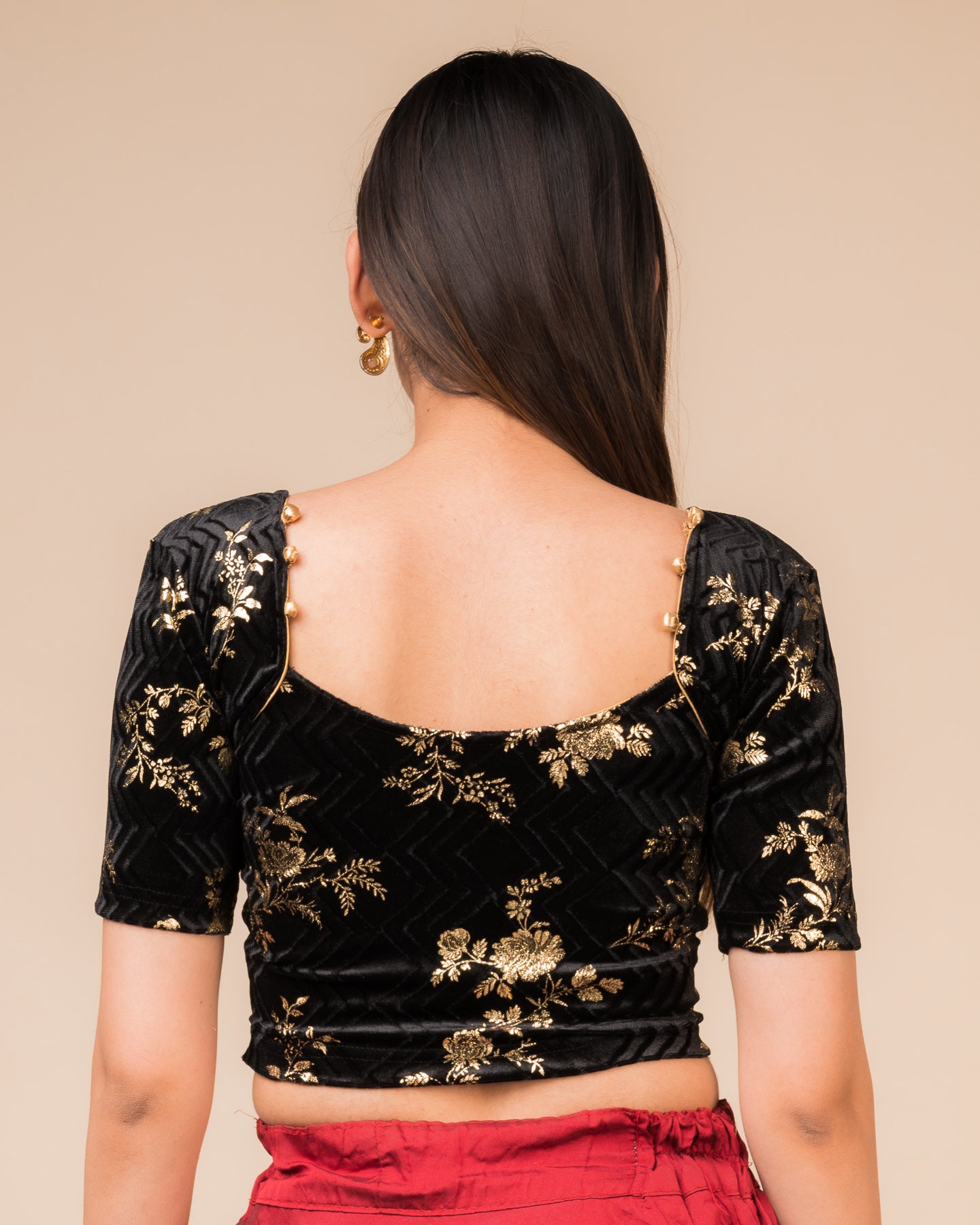 Shabri Velvet Metallic Floral Sweetheart Neck with Potli Detail Stretchable slip on Blouse